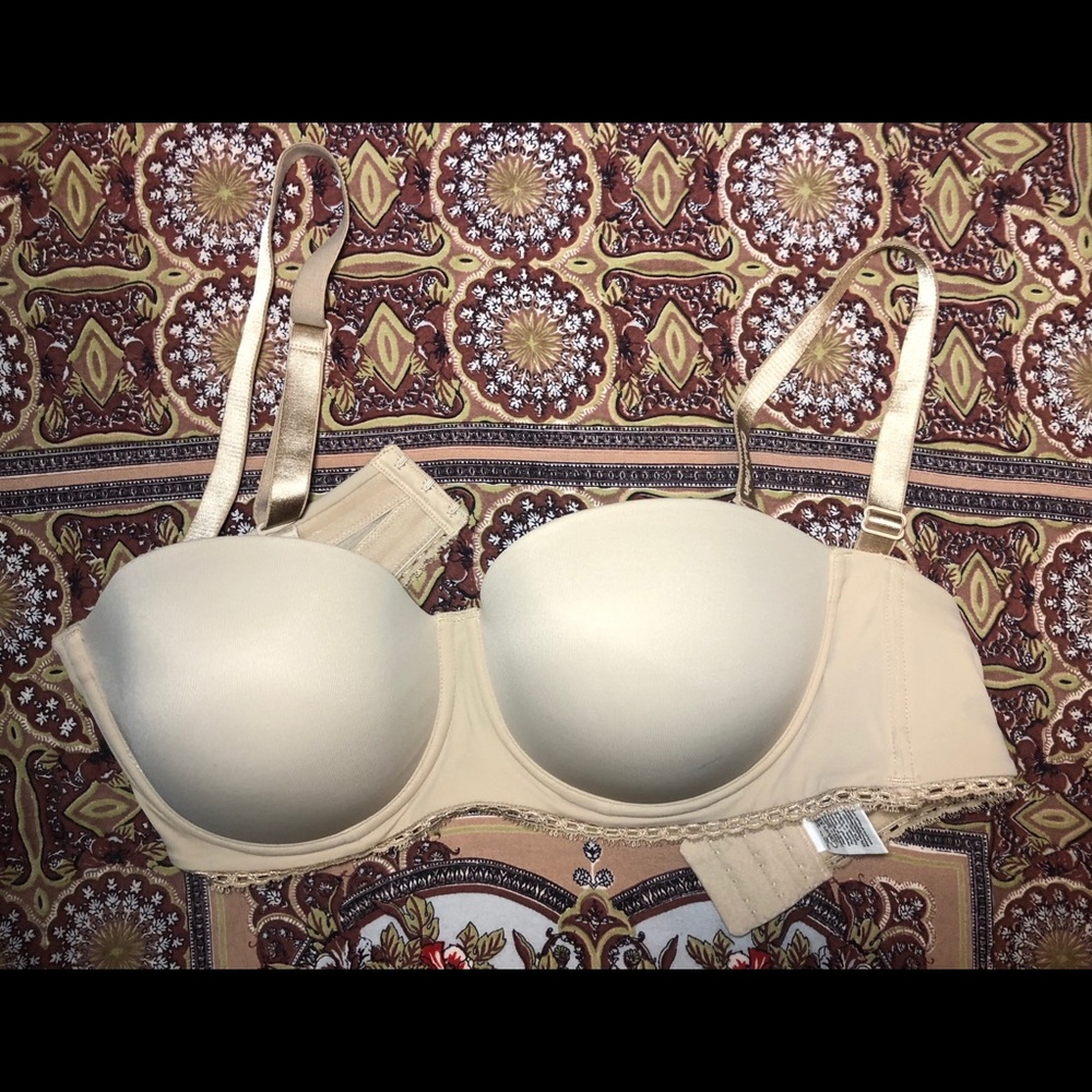 Push-up Convertible Strapless bra by Calvin Klein